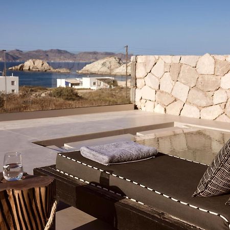 Serenity Suite Milos Mandrakia Экстерьер фото